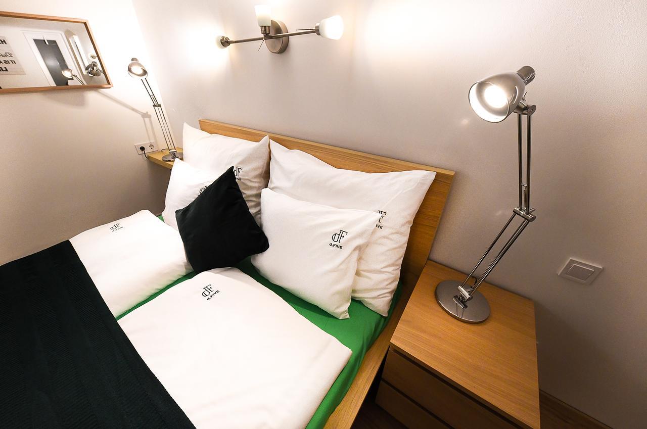 D.Five Downtown Forest Apartment Budapest Bagian luar foto